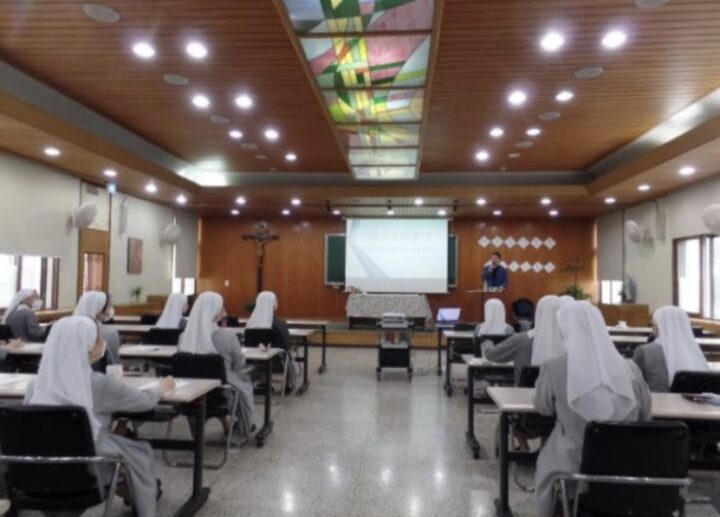 Meeting of the Mission Department