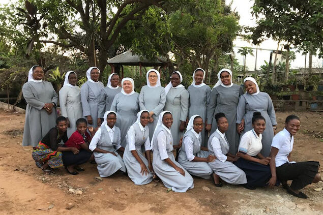 Kikolo Luanda Community with Formadees