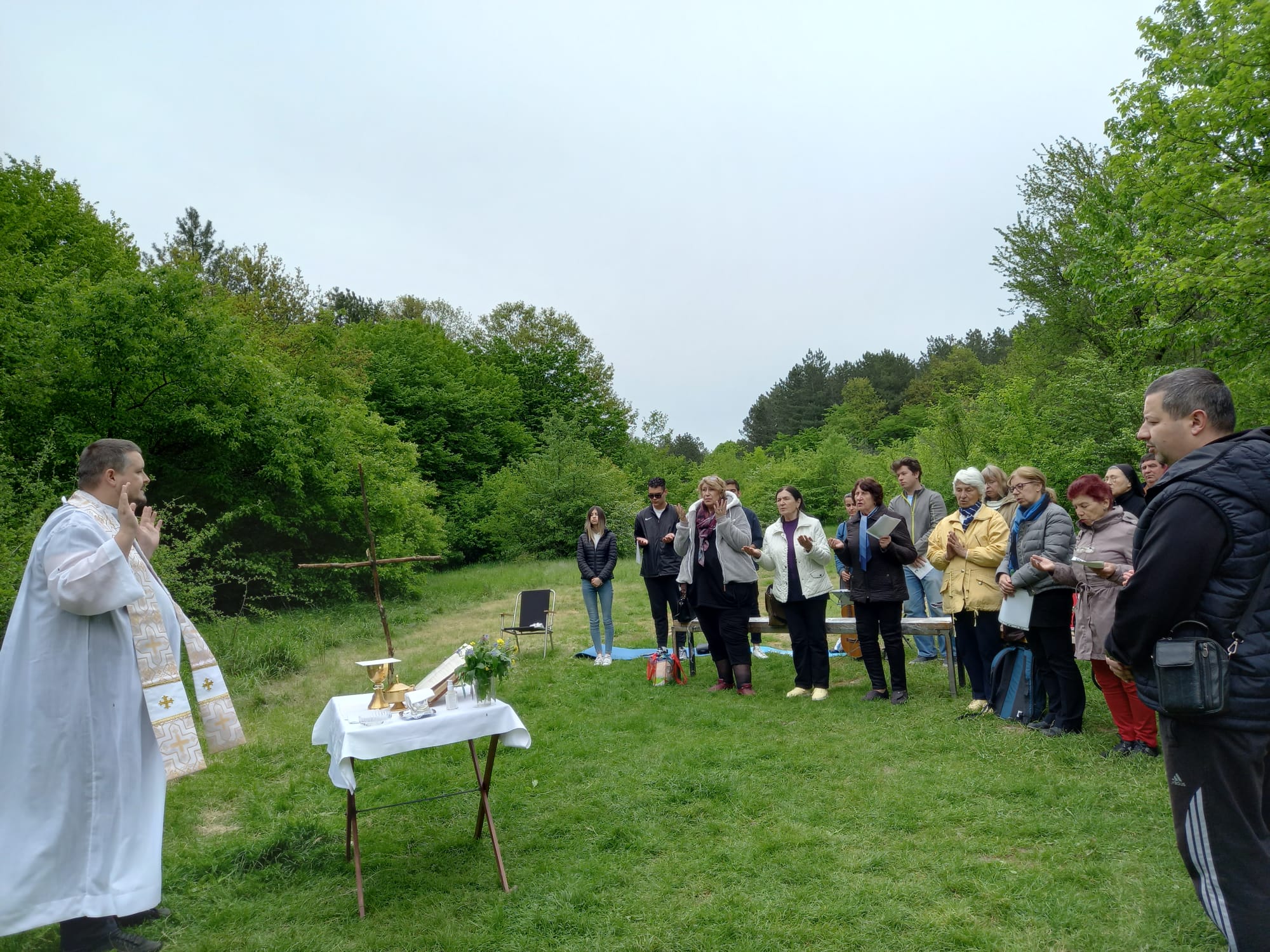 Zarevbrod Parish celebrates Mass in Nature