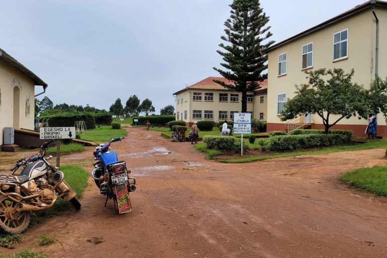SUR—– Medicines for the Poor in Tanzania